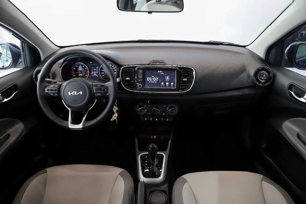 Kia Pegas Hover View