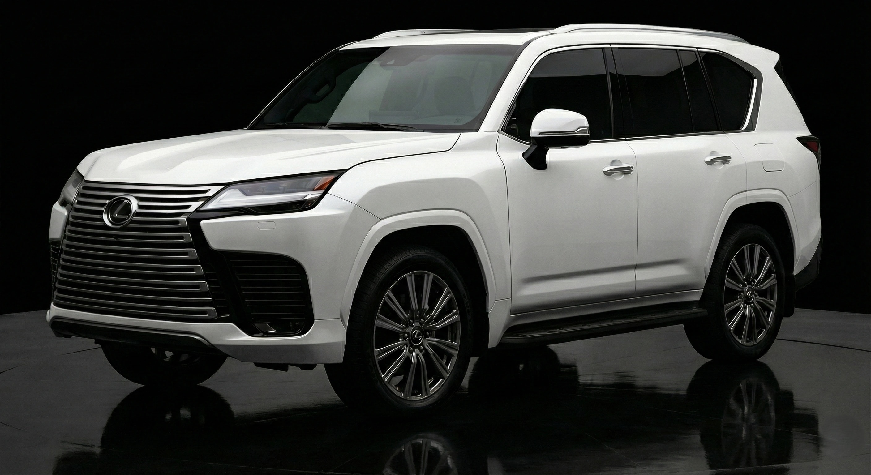 Lexus LX600